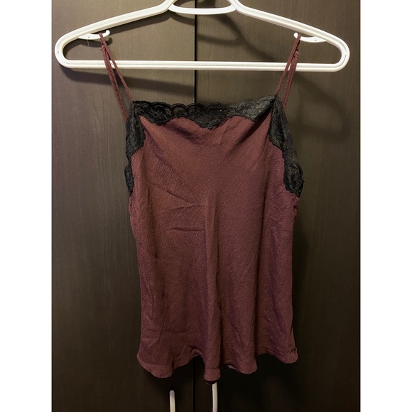 ⚠️SOLD⚠️ Wilfred Dark Plum Cami w/ Lace - Picture 1 of 2